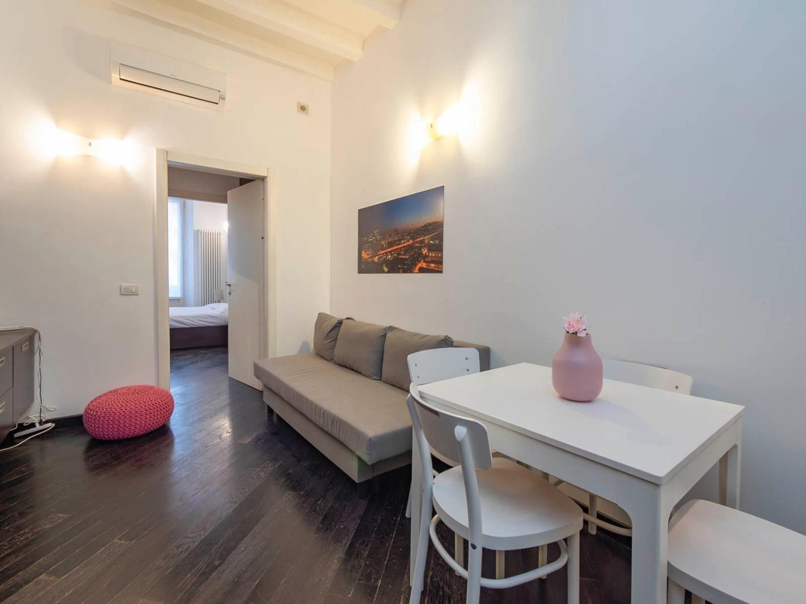 I Host - Montenero 58 * Milan